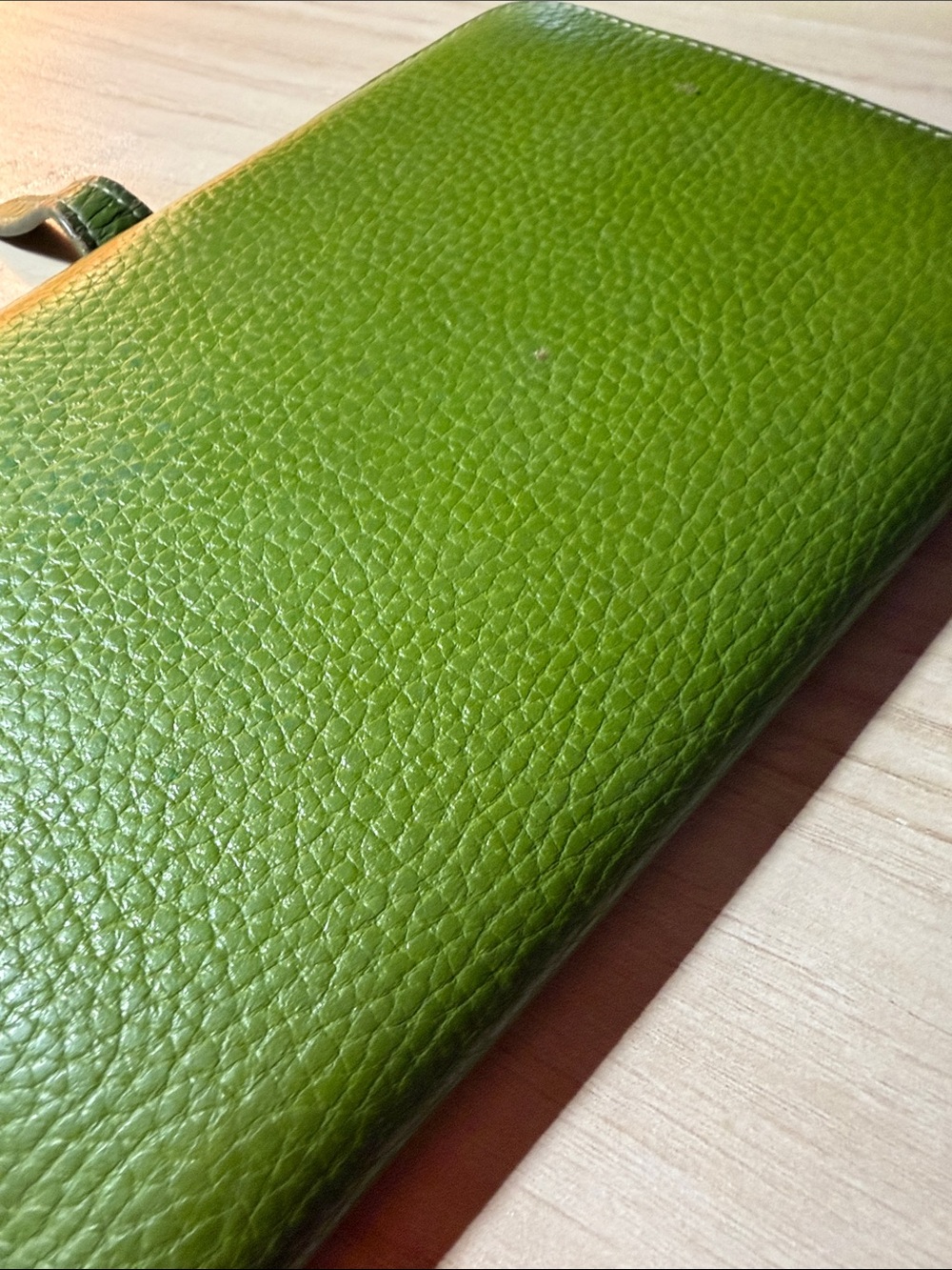 Hermes w/ COA Green Leather Organizer with Snap Closure - Picture 3 of 9